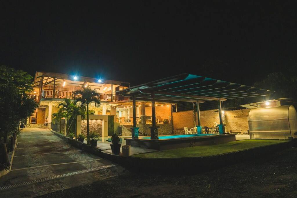 Quinta Betania Villa Puyo Exterior photo